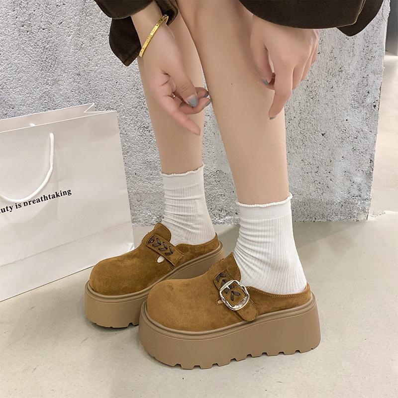Small Thick-soled Boken Shoes Women's Baotou Spring and Autumn 2025 New Fashion One-pedal Muffin Birken Slippers