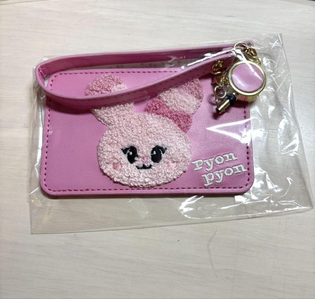 [USED] NiziU NIZOO Pass Case Pyonpyon Miihi IC Card Case