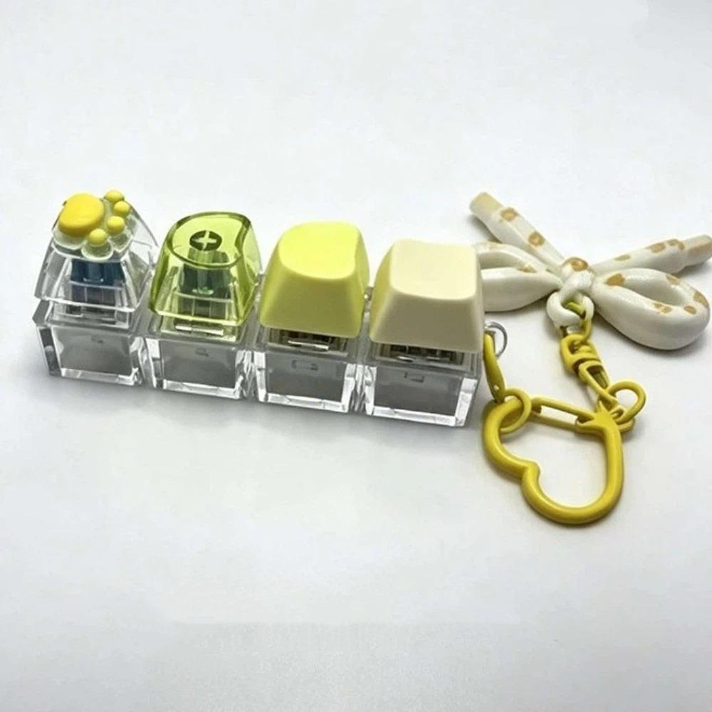Colorful 4-Button Keyboard Keychain Clickable Mechanical Keyboard Fingertip Pendant  Gift
