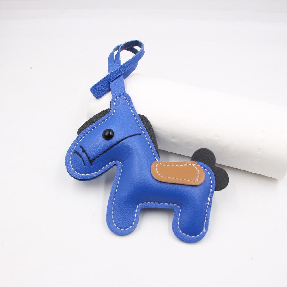 

Модный ланьярд и подвеска для сумки в год Лошади: Аксессуары для мгновенного богатства и успеха Lanyard Little Horse