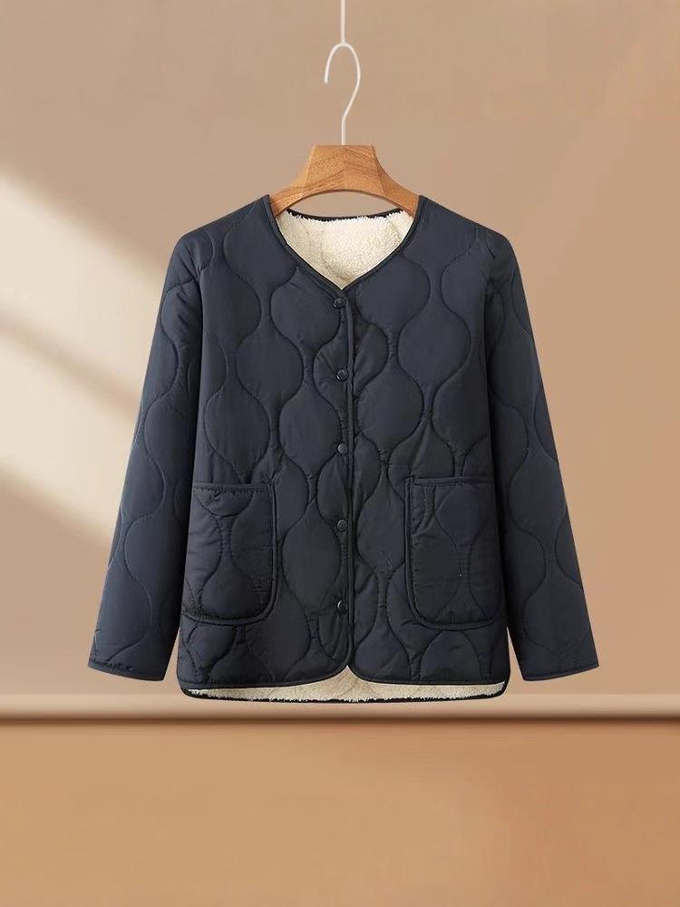 Women's Autumn/Winter Outerwear: Warm, Thickened Cotton Jacket for Middle-Aged and Elderly