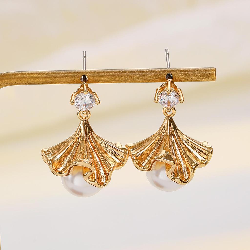Ginkgo Leaf Textured Earrings with Ear Hooks - Bold and Fashionable for Women