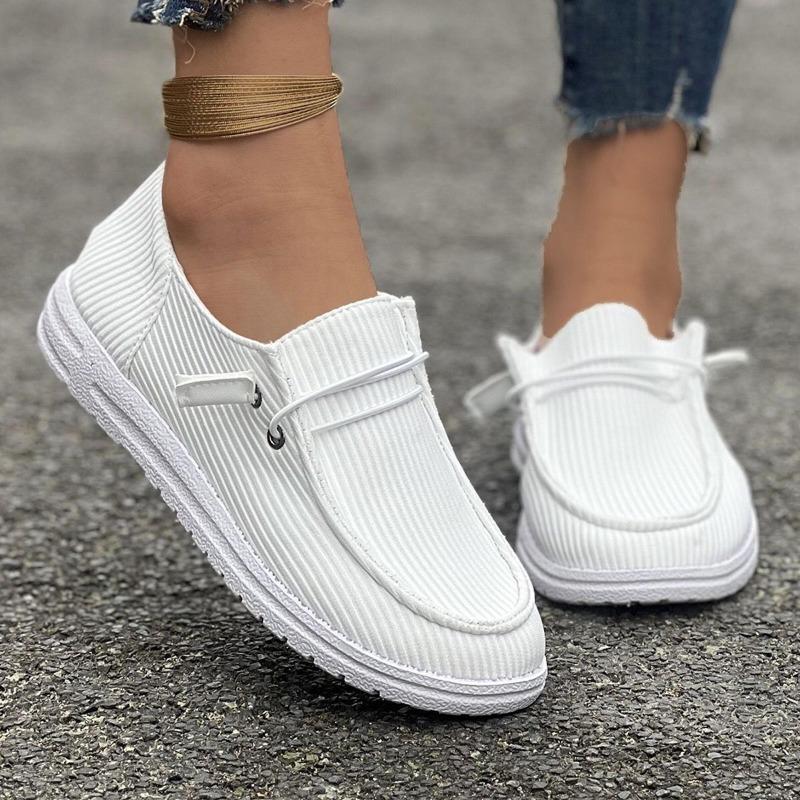 Frühling und Herbst neue große Größe flacher Mund lässige einzelne Schuhe Damen Schnürung flacher Boden Fuß Low-Top Damen einzelne Schuhe