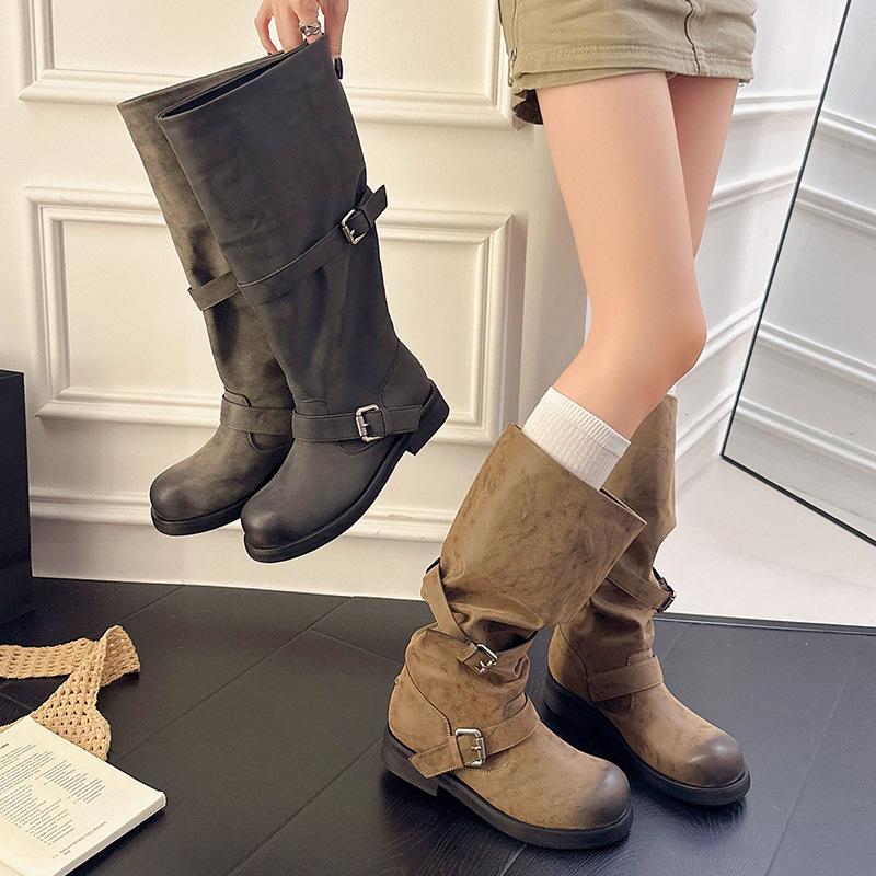 Autumn pleated round boots women's pile thick heel wind big tube circumference retro long tube belt buckle locomotive boots old