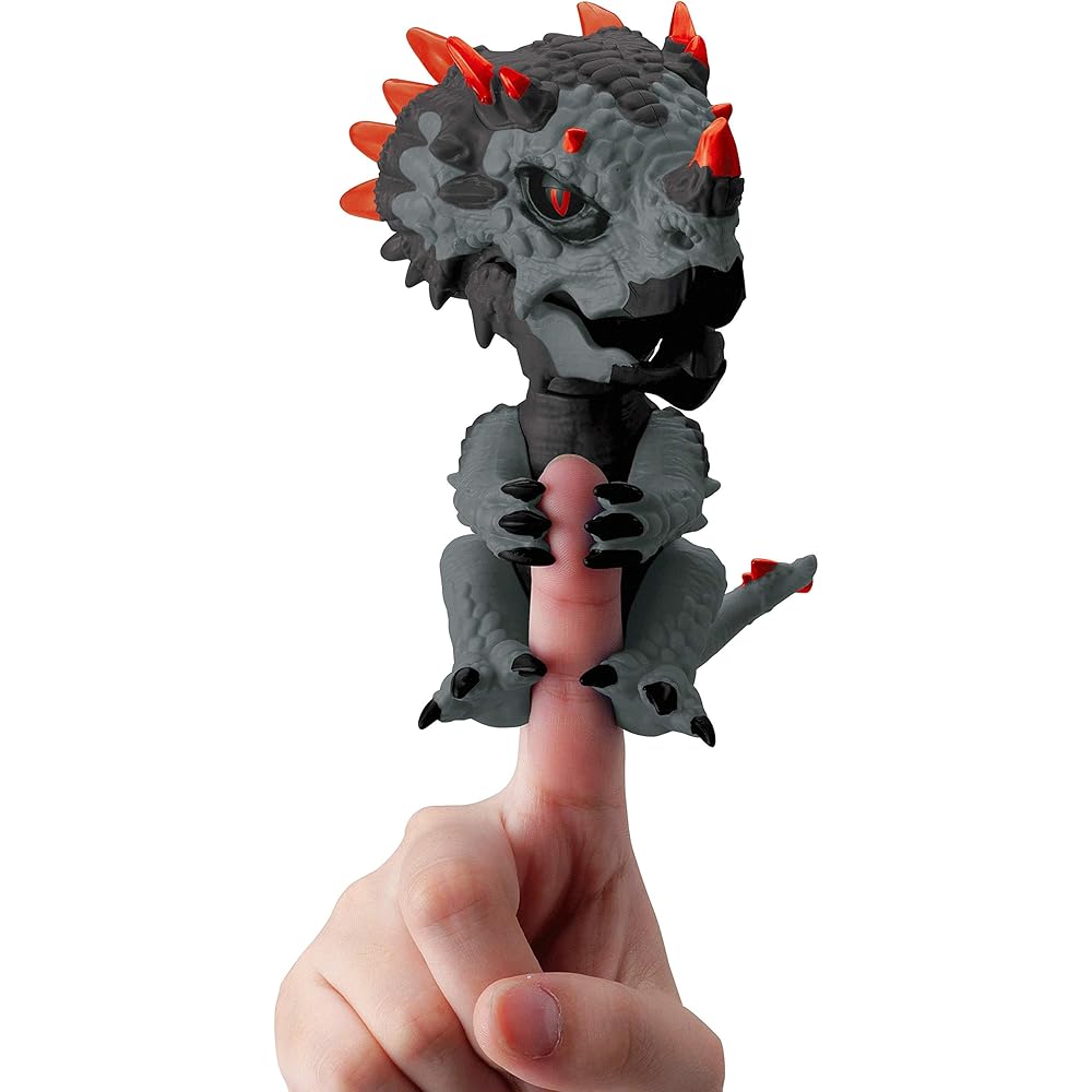 

Dinosaur Toy Juramin Meteor Rex Triceratops with Realistic Features and Durable Design