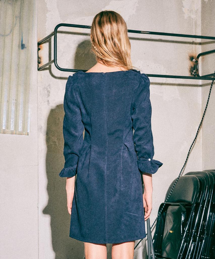Near And Dear Heart Neck Romantic Dress_Na