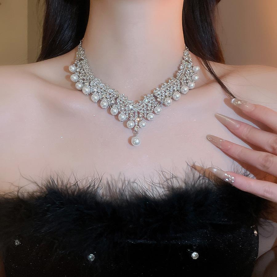 Elegant Rhinestone Faux Pearl Geometric Earrings & Necklace Set
