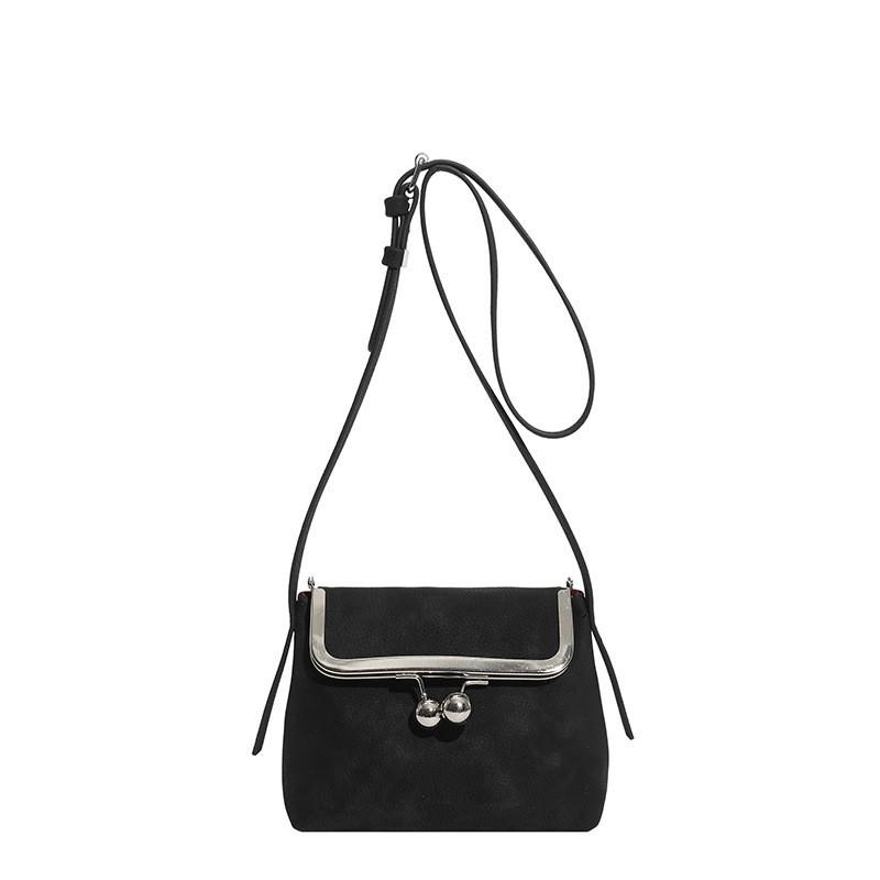 

Retro Clip Commuting Square Bag Female Niche Design Shell Simple All-matching Single-shoulder Cross-body чёрный