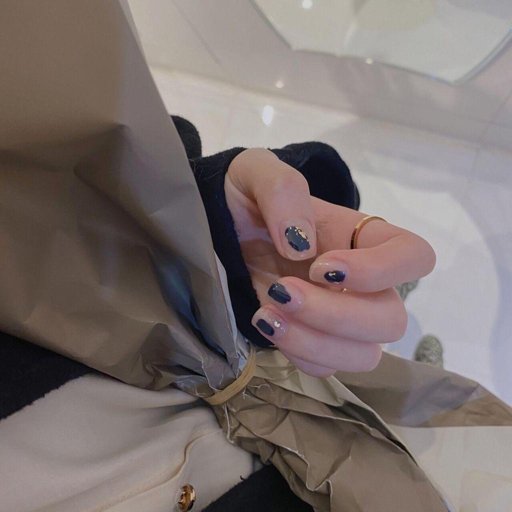 Removable Short-Length Diamond Manicure Fake Nails Set