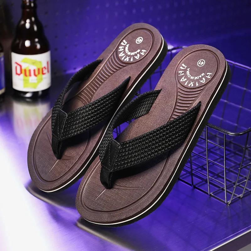 Fashion Men Slippers Outdoor Flip Flops Summer Fashion Open Toe Flat Shoes Non-slip Home Breathable Soft Trendy Men Beach Sandals 2025