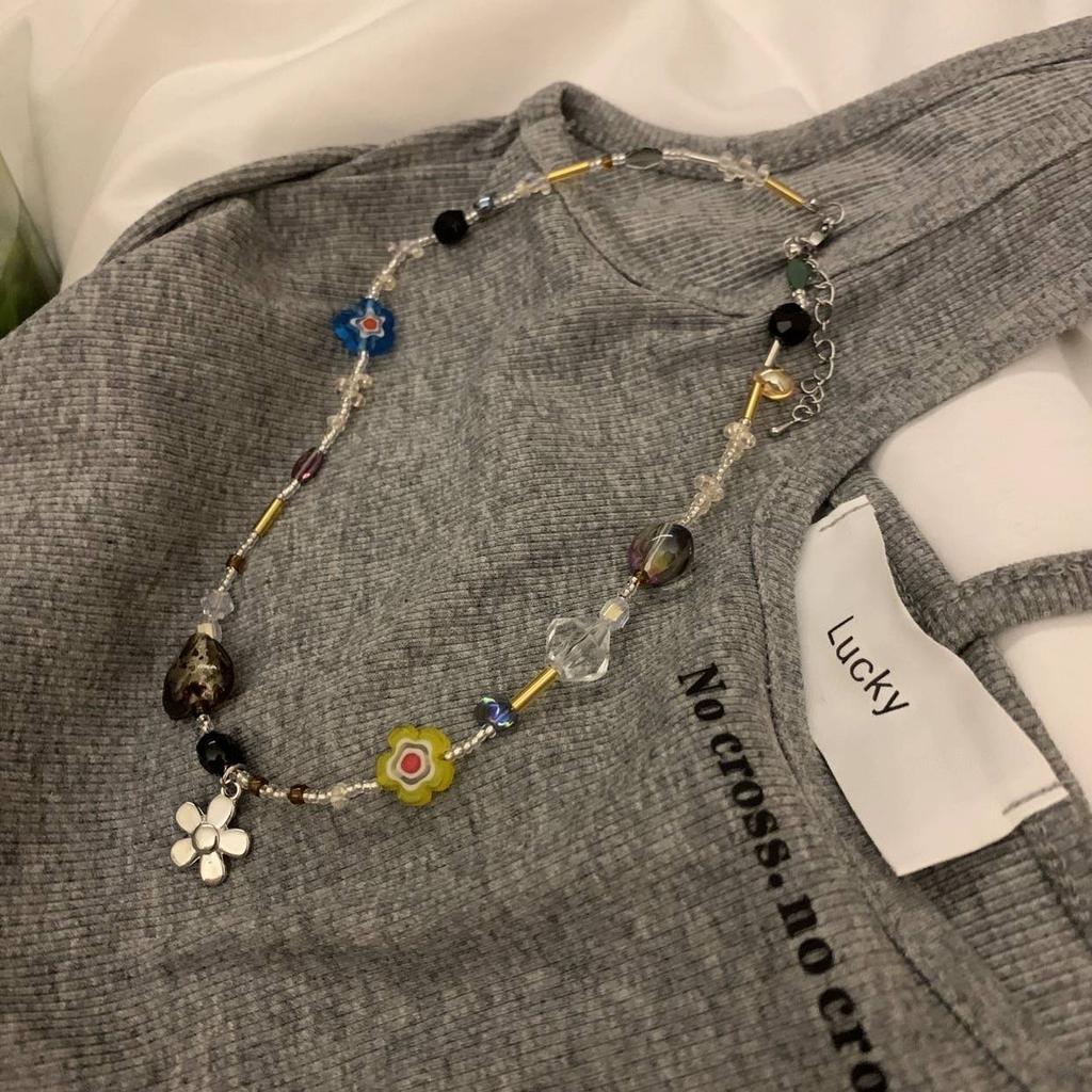 Vintage Multi-Element Crystal Flower Necklace Women'S Light Luxury Niche High-End Sweater Chain Color Beaded Accessories