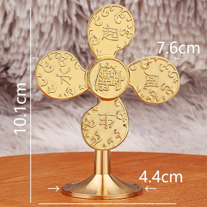 

Латунная фигурка ветряной мельницы: Медный настольный декор, который вращается от ветра, привлекая богатство и снимая стресс.