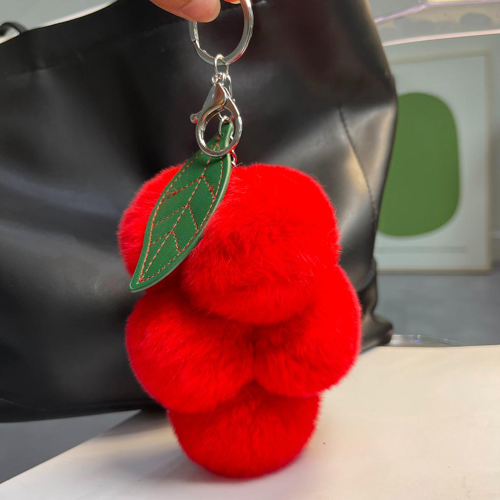 Real Rex Rabbit Hair Small Grape Bag Pendant Ins Internet Celebrity Cute Pom-pom Car Keychain Pendant Accessories Female