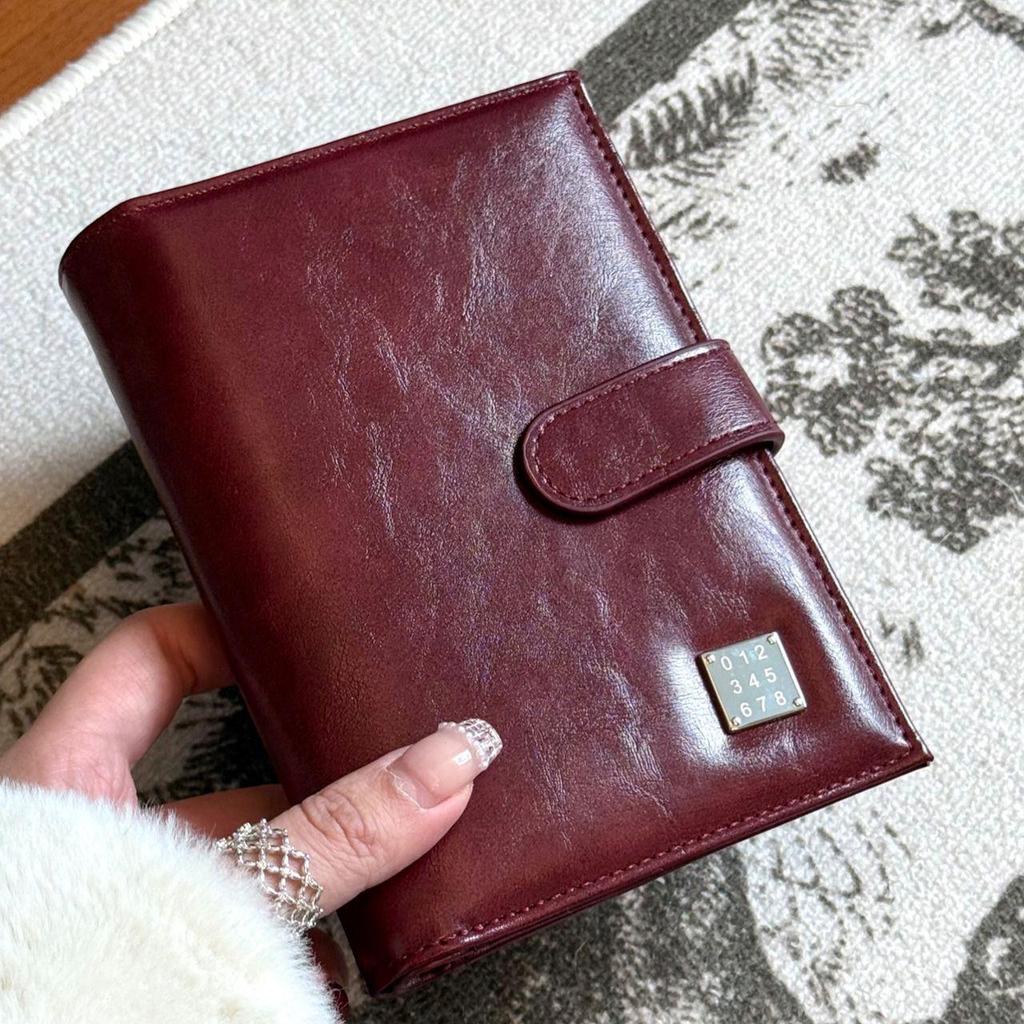 Retro Multifunctional Passport Wallet: All-in-One Holder, Money Clip, and Passport Protector