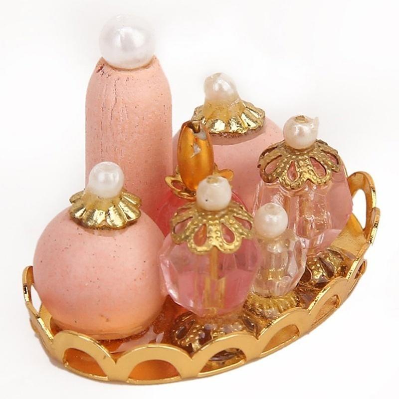 Νέο 1/12 Dollhouse Miniature Bathroom Furniture Pink Σετ αρωμάτων με δίσκο