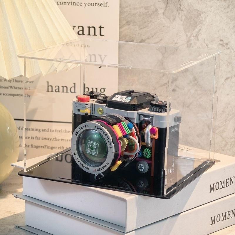 Educational Retro Camera Building Blocks: Compatible with Lego, Fun High-Block Toys for Boys & Girls, Perfect as Desktop Ornaments