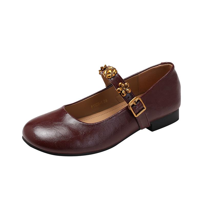 

Leather flat for Huizhou women s shoes sheepskin version flat-bottomed French single shoes women s red with skirt soft leather shoes 40 бордовий