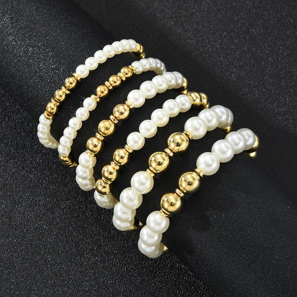 Set da 6 Pezzi Semplice Braccialetto con Perle Finte Rotonde per Donne Elegante Colore Oro Bianco Set di Braccialetti Fatti a Mano Gioielli Impermeabili