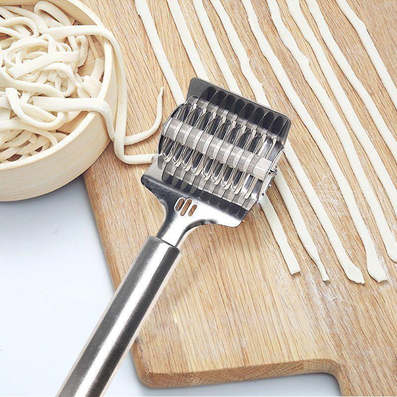Manual Slicer - Home-use Stainless Steel Slicing Knife - Roller Slicing Tool - Slicing Noodle Knife - Strip Knife - Slicing Noodles - Kitchen Tool