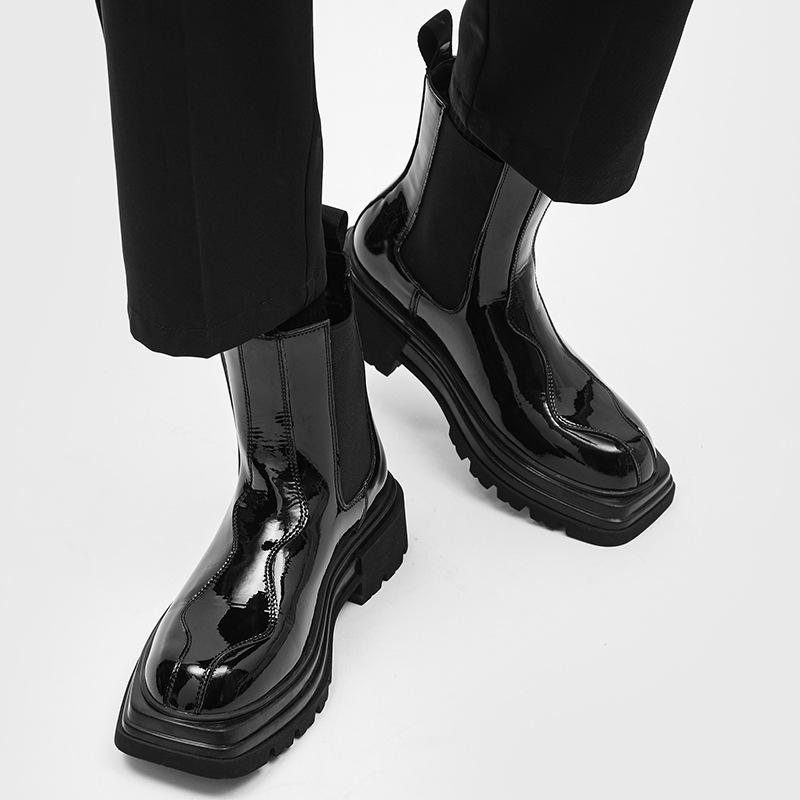 Britský styl černé podzimní nové prodyšné kotníkové boty se silnou podrážkou, čtvercovou špičkou, Martin boots