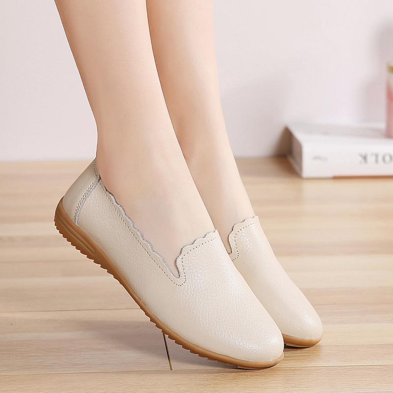 Women Slip On Moccasins Lady Simple Soft Driving Shoes Comfort Flats Nurse Loafers Minimalist Shoes for Mother