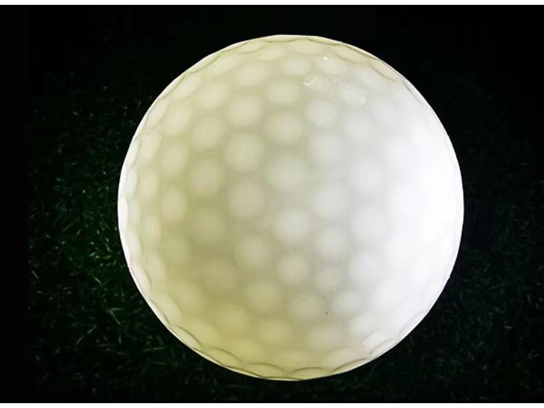New Golf Competition Ball: LED Luminous Seven-Color Night Flashing Ball