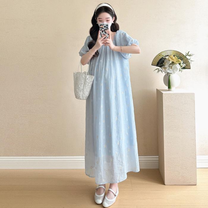 

2026 Summer Fresh Maternity Dress with Puff Sleeves – Loose, Belly-Covering, and Youthful Design Extra Large