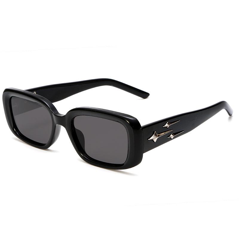 

Sunglasses Square Chic Women Classic And Sophisticated Ideal Sun Protection StyleA