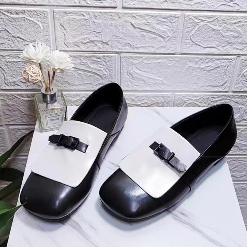 Luxe de niche Baotou chaussures plates d'été pour femmes ne fatiguent pas semelles souples Muller