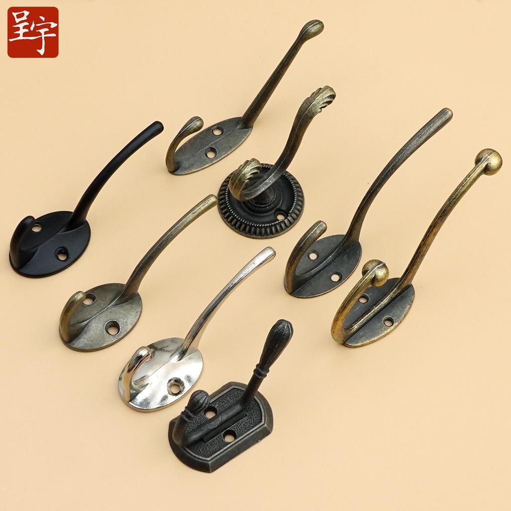 Cheng Yu Retro Chinese Style Metal Double Wardrobe Coat & Hat Hook