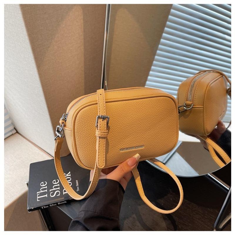 Premium Texture Simple Casual Shoulder Bag Women's Summer New Versatile Messenger Small Square Bag