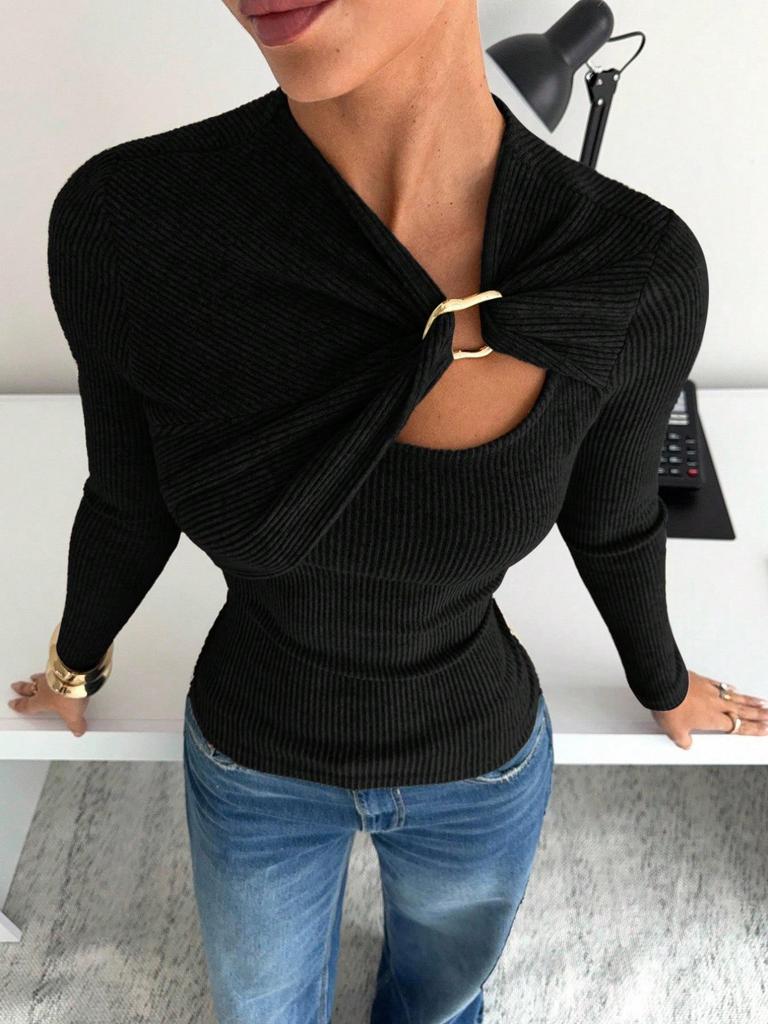 Women's Asymmetrical Hollow Metal Buckle Long Sleeve T-shirt - Solid Color, Autumn/Winter Style