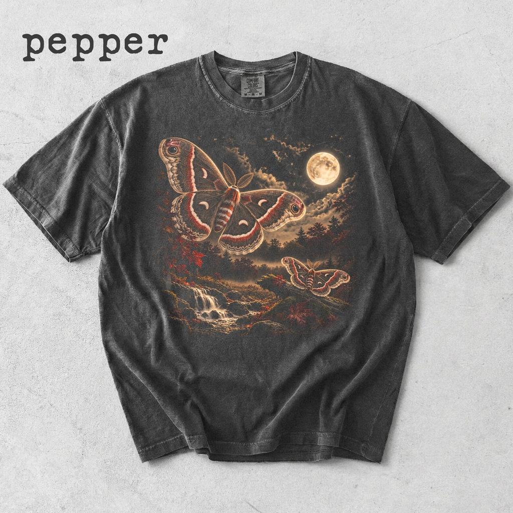 Cecropia Moth Howling To The Moon Shirt, Nature Lover Gift, Night Sky Moth Art, Moonlit Butterfly Shirt, Comfort Colors Shirt