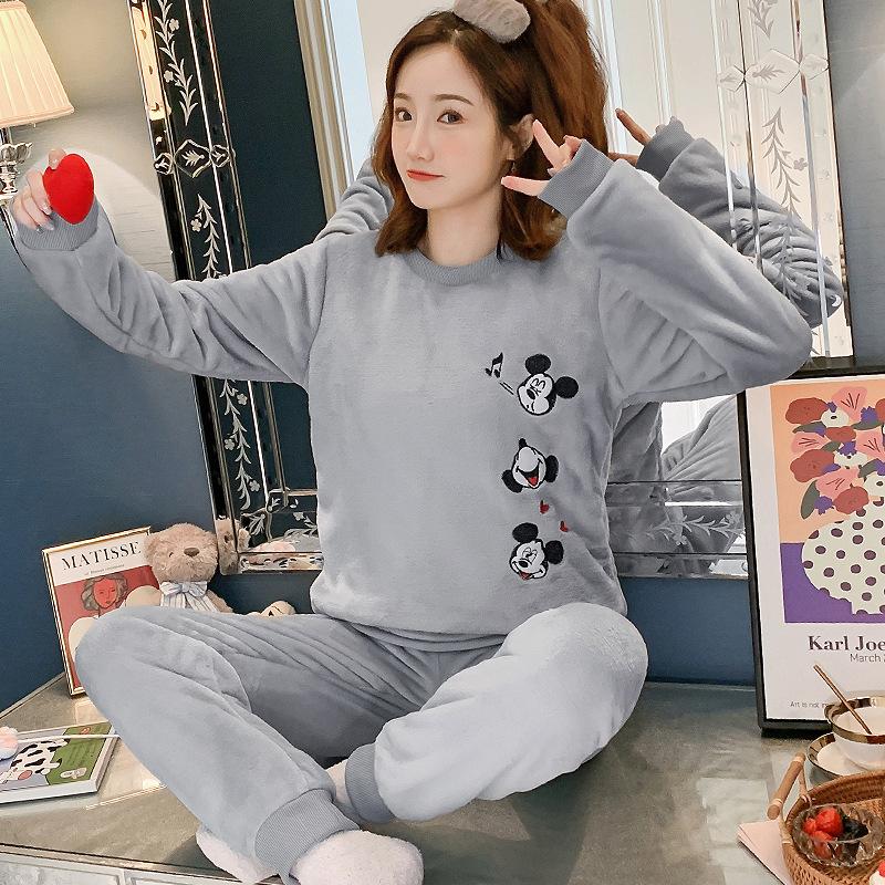 Cute cartoon and velvet pajamas suit YV8023