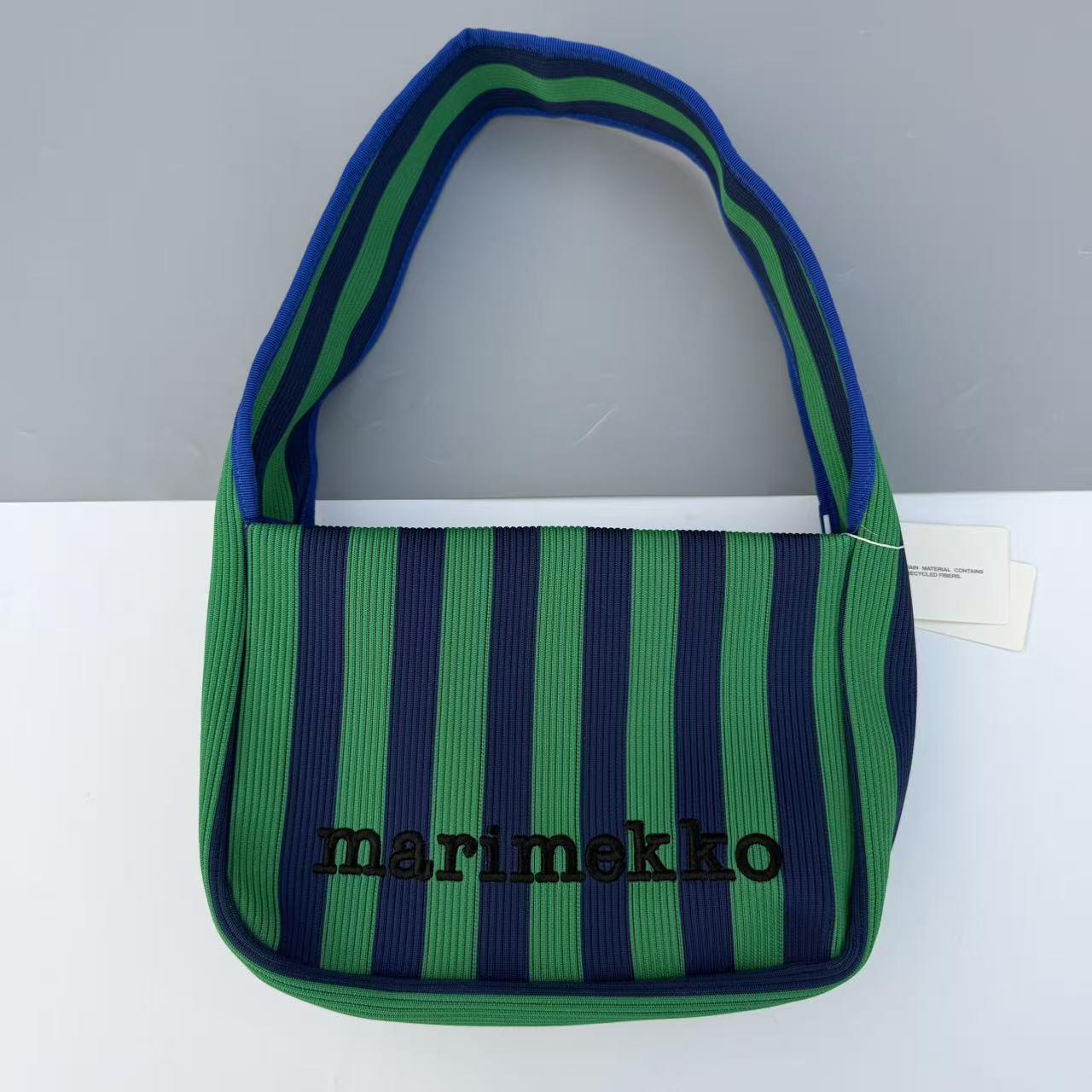 

Korean Style Knit Tote: Large Capacity Women s Handbag with Zipper