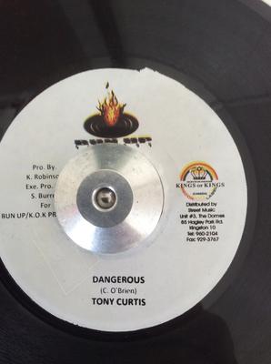 7inch Record TONY CURTIS / PERFECT - Dangerous / F...k Come First BU02008 Bun Up Records, 2008 Jamaica Reggae, Ska & Dub Used
