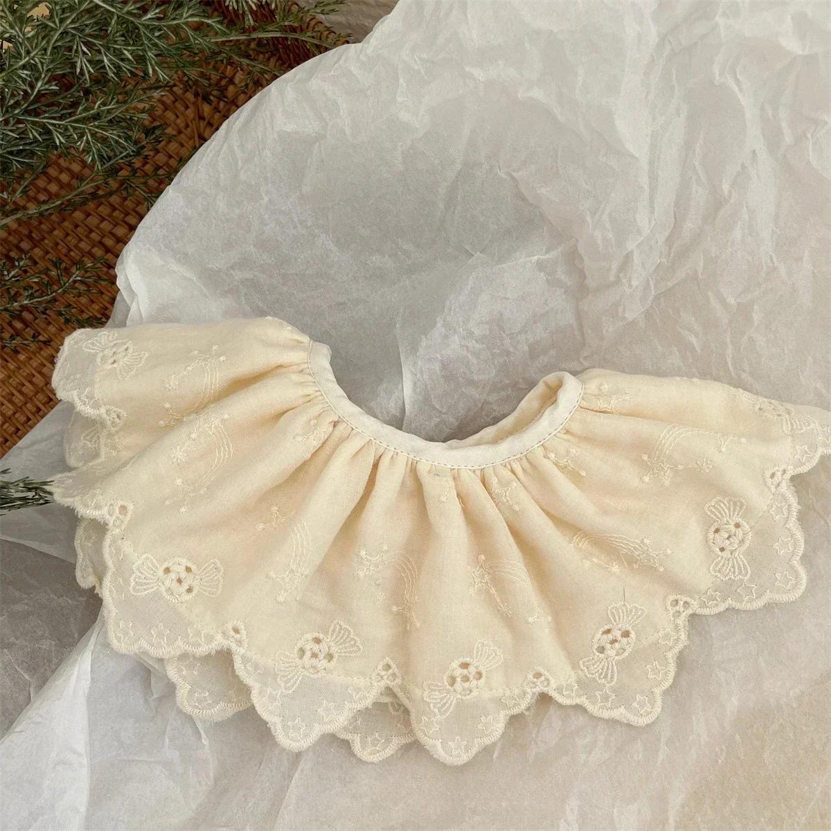 Baby Bib Lace Baby Accessories Korean Kids Lace Collar Cute Hollow Female Baby Bib Scarf Floral Infants Saliva Towel