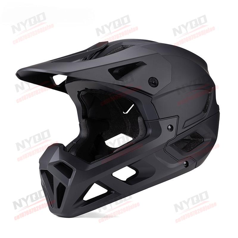 Motorcycle Helmets for Men and Women Comfortable Breathable Wear-resistant and Pressure Resistant for Outdoor Use