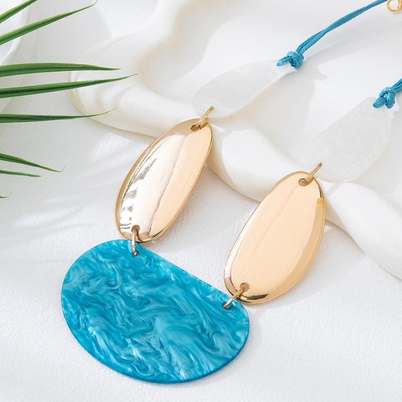 Modny naszyjnik dla damskiej biżuterii