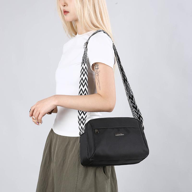2025 Summer Casual Designer Women Shoulder Bag Female Handbag Waterproof Girls Messenger Bags For Women Small Shopping Crossbody Bag