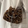 Portable Leopard Print Plush Bag Women's 2025 New Trendy Fashion Bucket Bag Versatile Portable Shoulder Bag Messenger Bag