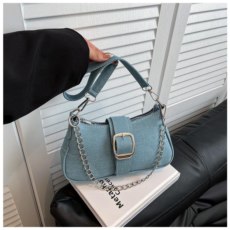 

Summer new versatile messenger bag niche design denim bag women s shoulder underarm small square bag світло-синій колір