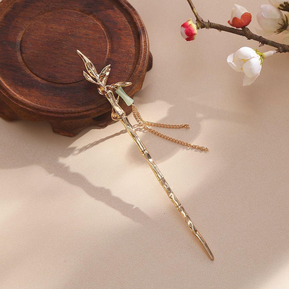 Four Seasons Chinese Tassel Hairpin: Ancient Style Hanfu with Fresh Pearl and Jiangnan Classical Cheongsam Hair Accessory