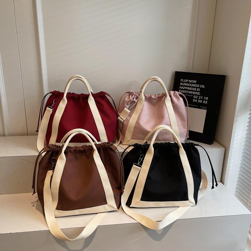 New messenger bag women's bucket bag college student portable shoulder bag commuter bag large capacity versatile tote bag
