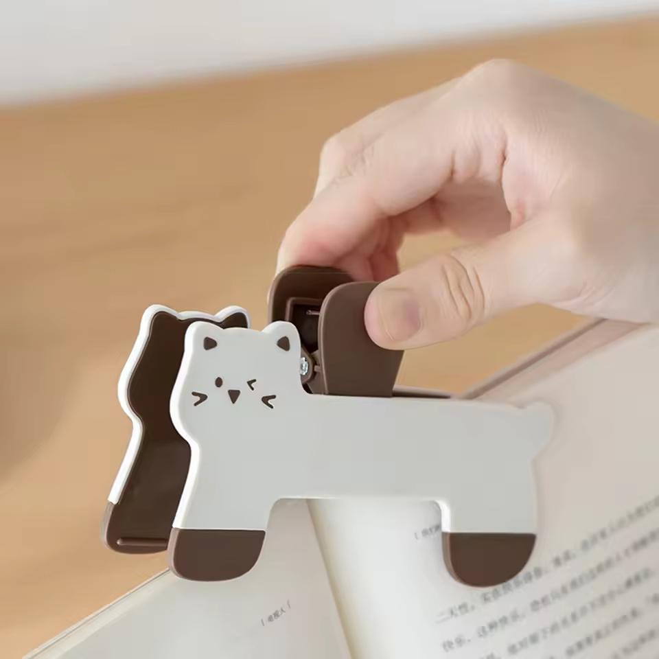 Cat Shape Plastic Book Clip Cartoon Reading Auxiliary Fixed Book Clip Bookmark Creative Design Practical Bookstore Note Clip