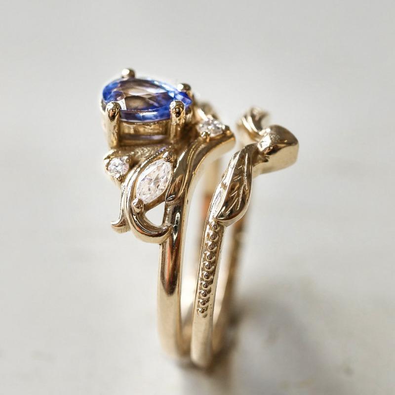 European and American New Fashion Flower Shape Simple Luxury Personality Women's Ring