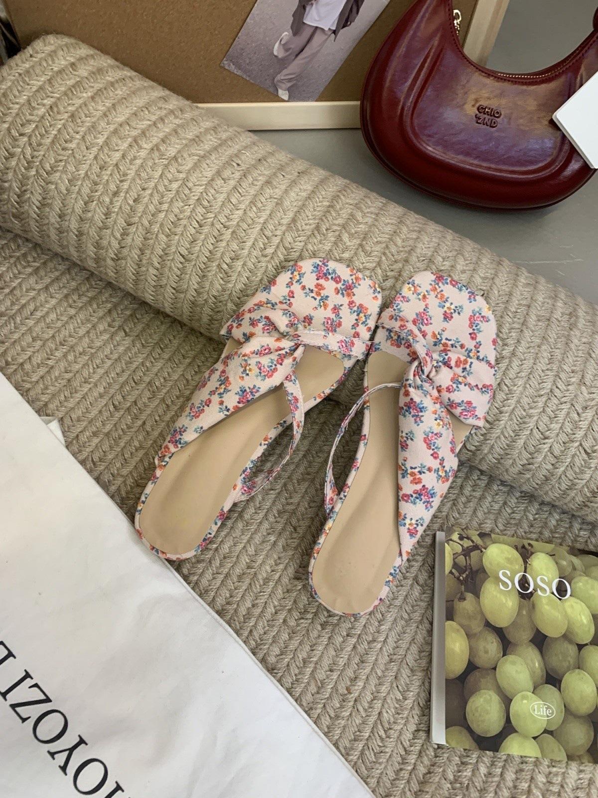 

Square head slope heel floral cross strap open-toed cool slippers women s new vacation casual sandals 39