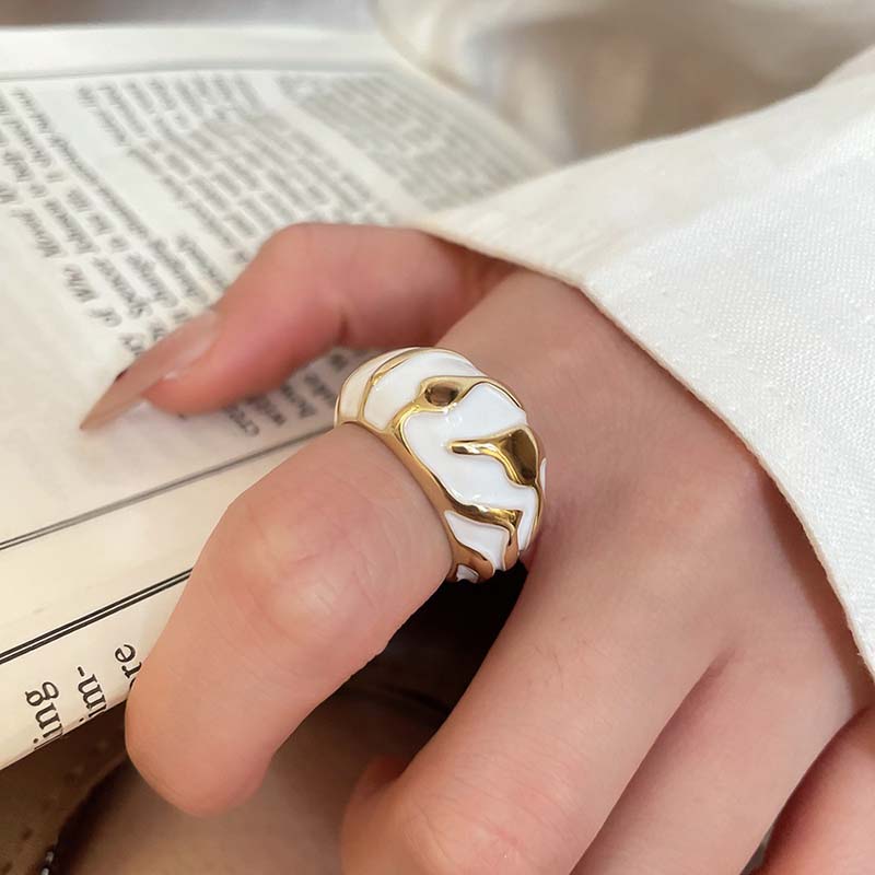 Vintage Red Enamel Drip Oil Open Rings For Women Girls Fashion Metal Irregular Patterned Adjustable Finger Ring Jewelry Gifts