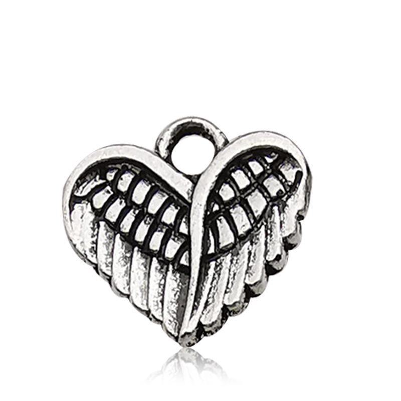 Herzförmige Schmuckanhänger aus antikem Silber und Zinklegierung - verschiedene Stile