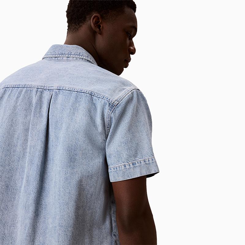 Calvin Klein Linen Blend American Style Retro Light Color Short Sleeve Denim Shirt Men Shirts 4RF906G